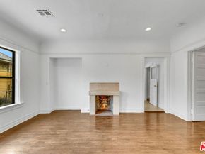 1492 W 28th Street, Los Angeles CA 90007