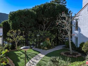 17097 Palisades Circle, Pacific Palisades CA 90272