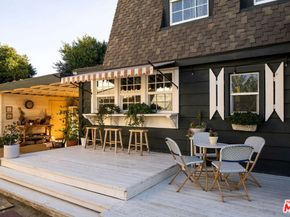 14321 Valerio Street, Van Nuys CA 91405