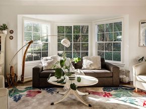 14321 Valerio Street, Van Nuys CA 91405