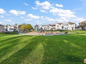 17536 Yellowwood Way, Carson CA 90746