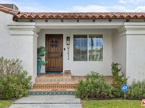 9232 S 8th Avenue, Inglewood CA 90305