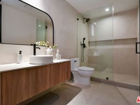 112 S Valley Street, Toluca Lake CA 91505