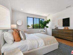 112 S Valley Street, Toluca Lake CA 91505