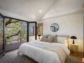 2333 Effie Street, Los Angeles CA 90026