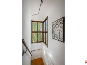 2333 Effie Street, Los Angeles CA 90026