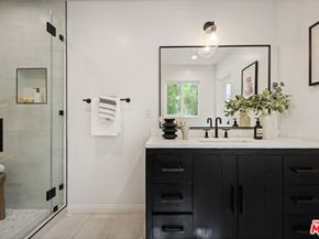 2333 Effie Street, Los Angeles CA 90026