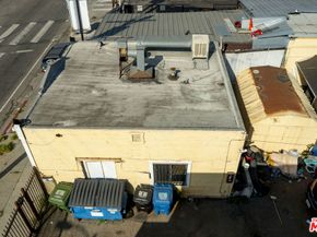 6804 S Hoover Street, Los Angeles CA 90044