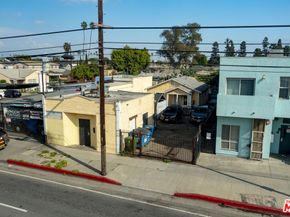 6804 S Hoover Street, Los Angeles CA 90044