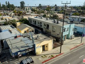 6804 S Hoover Street, Los Angeles CA 90044