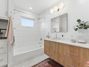 4832 W 123rd Place, Hawthorne CA 90250