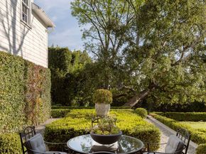 1801 Westridge Road, Los Angeles CA 90049