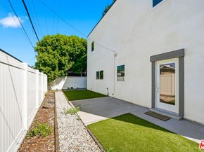 5641 Riverton Avenue, North Hollywood CA 91601
