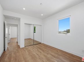 5641 Riverton Avenue, North Hollywood CA 91601