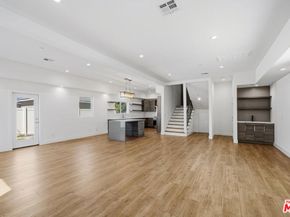 5641 Riverton Avenue, North Hollywood CA 91601