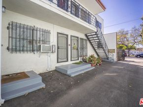 1204 S Hobart Boulevard, Los Angeles CA 90006