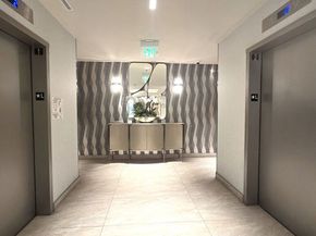 2131 Century Park Lane 212, Los Angeles CA 90067