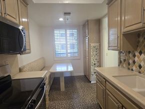 2131 Century Park Lane 212, Los Angeles CA 90067