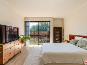 10336 Almayo Avenue 203, Los Angeles CA 90064