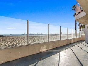 25 15th Place 101, Long Beach CA 90802