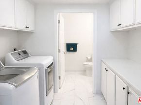 25 15th Place 101, Long Beach CA 90802