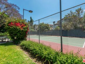 3641 Kalsman Drive 4, Los Angeles CA 90016