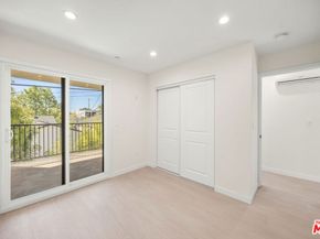 2621 Veteran Avenue, Los Angeles CA 90064