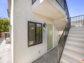 2621 Veteran Avenue, Los Angeles CA 90064