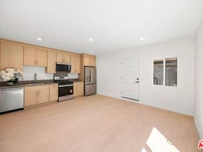 2621 Veteran Avenue, Los Angeles CA 90064