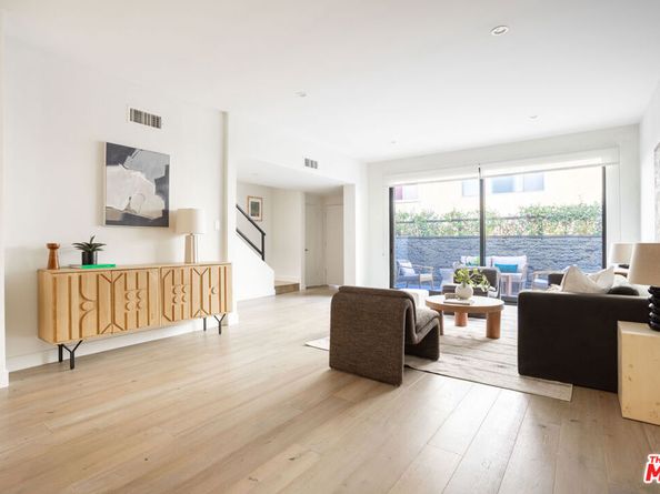 1823 N Fuller Avenue 2, Los Angeles CA 90046