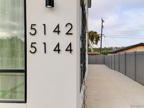 5140 Los Robles Dr, Carlsbad CA 92008