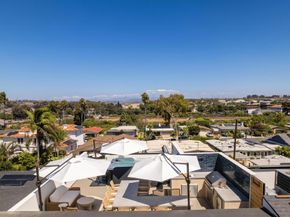 5140 Los Robles Dr, Carlsbad CA 92008