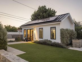 231 S Orchard Drive, Burbank CA 91506