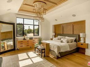 231 S Orchard Drive, Burbank CA 91506