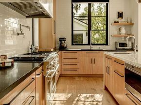 231 S Orchard Drive, Burbank CA 91506
