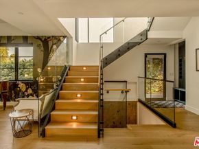 231 S Orchard Drive, Burbank CA 91506