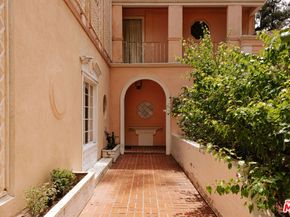 10934 Bellagio Road, Los Angeles CA 90077