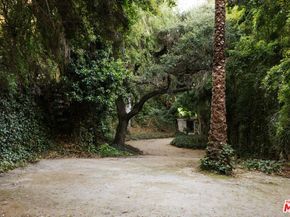 10934 Bellagio Road, Los Angeles CA 90077