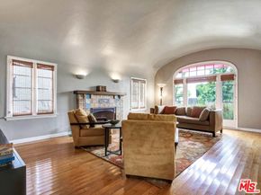 6171 Barrows Drive, Los Angeles CA 90048