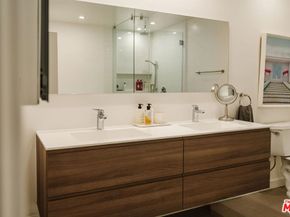 1509 Greenfield Avenue 201, Los Angeles CA 90025