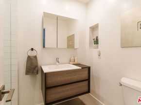 1509 Greenfield Avenue 201, Los Angeles CA 90025