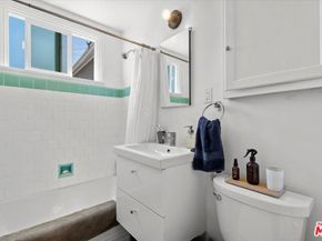 5956 W 85th Place, Los Angeles CA 90045