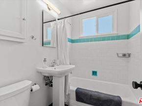 5956 W 85th Place, Los Angeles CA 90045