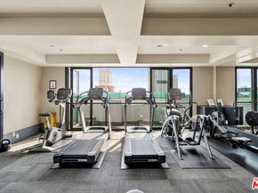849 S Broadway 203, Los Angeles CA 90014