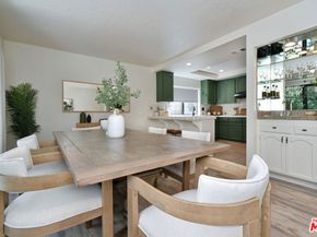 22522 Avenue San Luis, Woodland Hills CA 91364