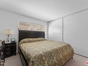 2002 4th Street 102, Santa Monica CA 90405