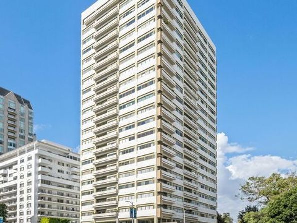 10701 Wilshire Boulevard 1405, Los Angeles CA 90024
