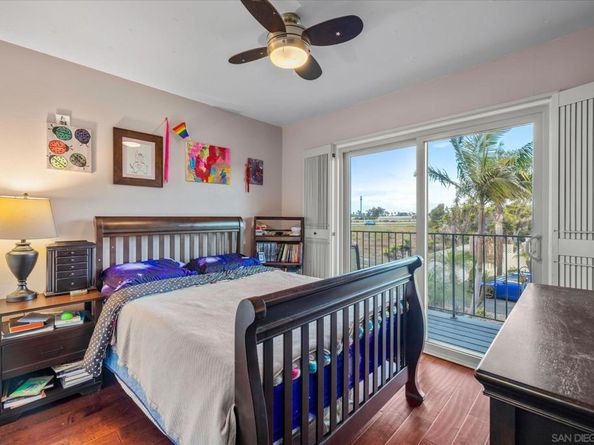 4341 Loma Riviera Ct, San Diego CA 92110