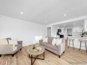 1020 Portola Ave