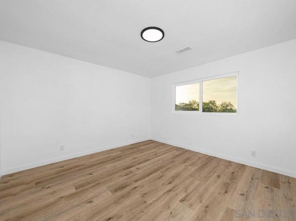 1020 Portola Ave, Spring Valley CA 91977